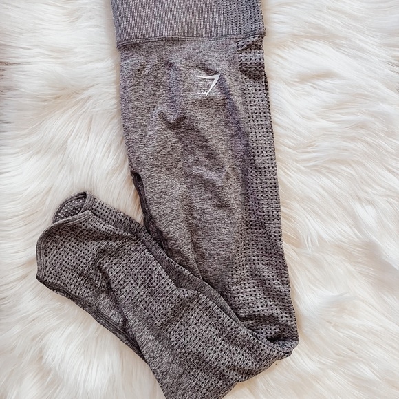 Gymshark Light Gray Leggings- MEDIUM - Picture 3 of 3